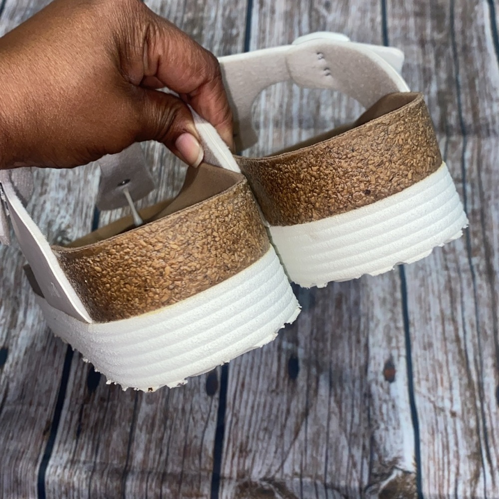 Papillio White Sandals - Picture 5 of 12